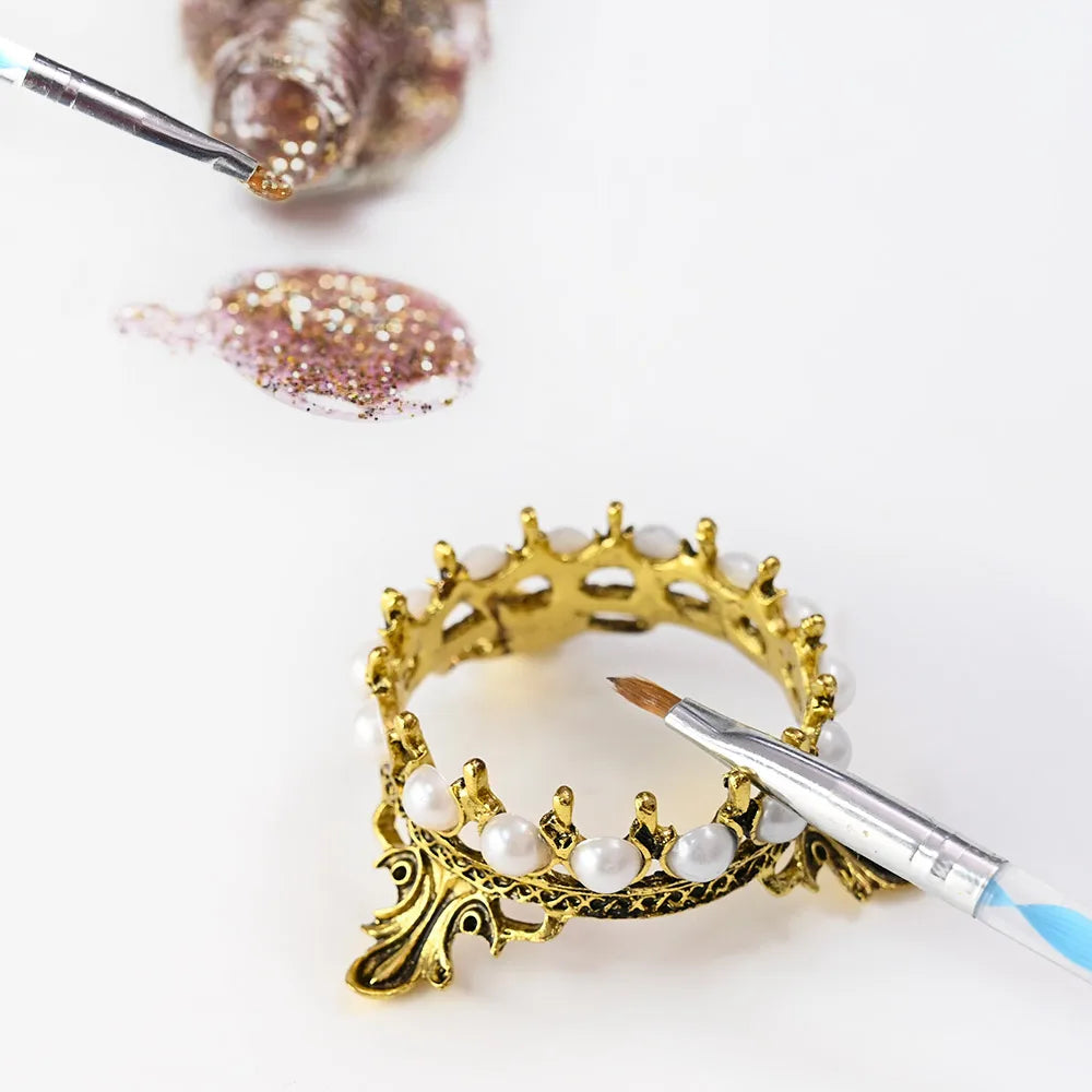 Crown Shape Nail Brush Holder Stand With Pearl