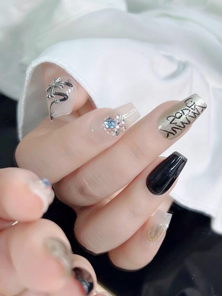 Snake Shape Long press on nails